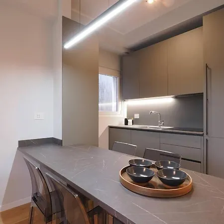 Contempora - Elvezia 8 - E43 Mailand